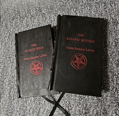 The Satanic Bible/Book of Rituals Set Anton Szandor Lavey Red Leather BOUND