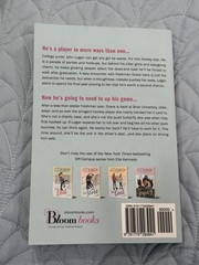 Elle Kennedy The Mistake Off-Campus Series 2 Paperback College Hockey Romance