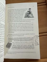 Word Pictures: Knowing God Through Story & Imagination — Paperback